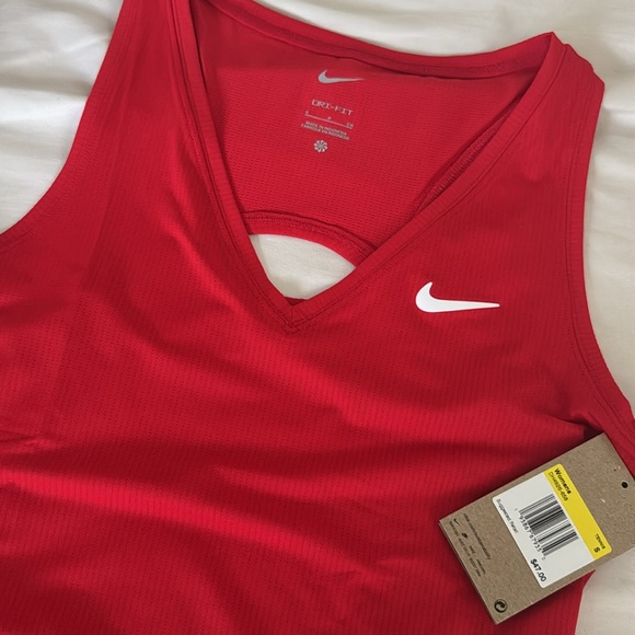 Red Nike Tank NWT - Picture 2 of 5